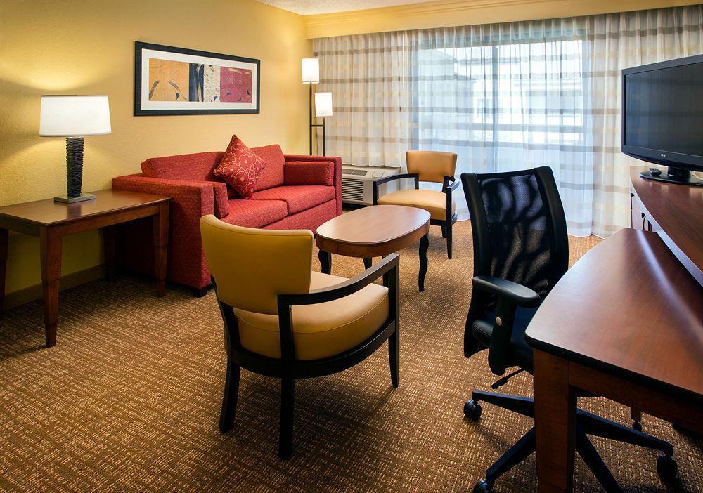 Hotel Courtyard Anaheim Buena Park Exterior foto